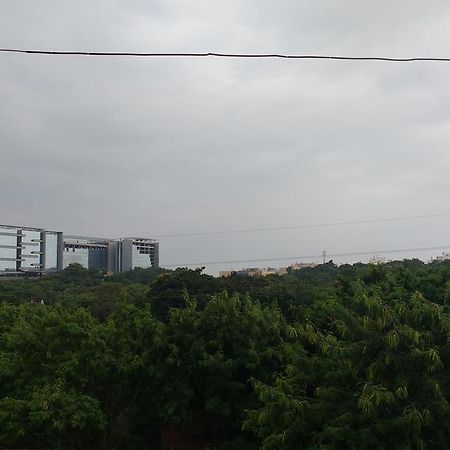 Hitech Shilparamam Guest House Hyderabad Eksteriør billede
