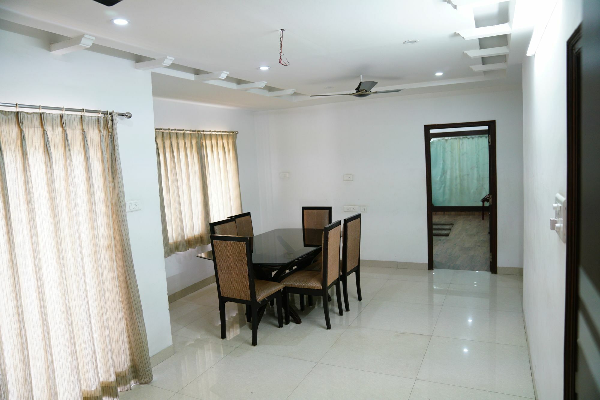 Hitech Shilparamam Guest House Hyderabad Eksteriør billede